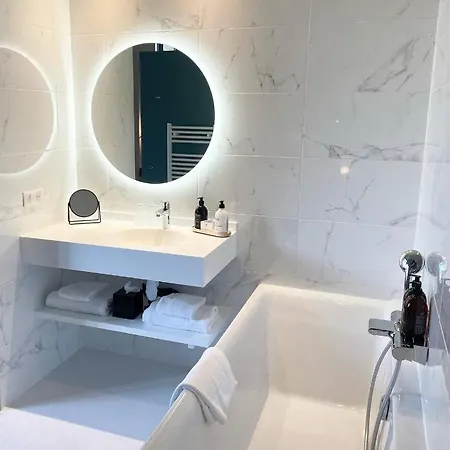 L'invitation Au Voyage - & 4* オンフルール