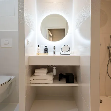 ホテル L'invitation Au Voyage - & オンフルール