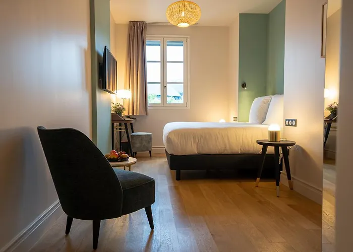 L'invitation Au Voyage - &